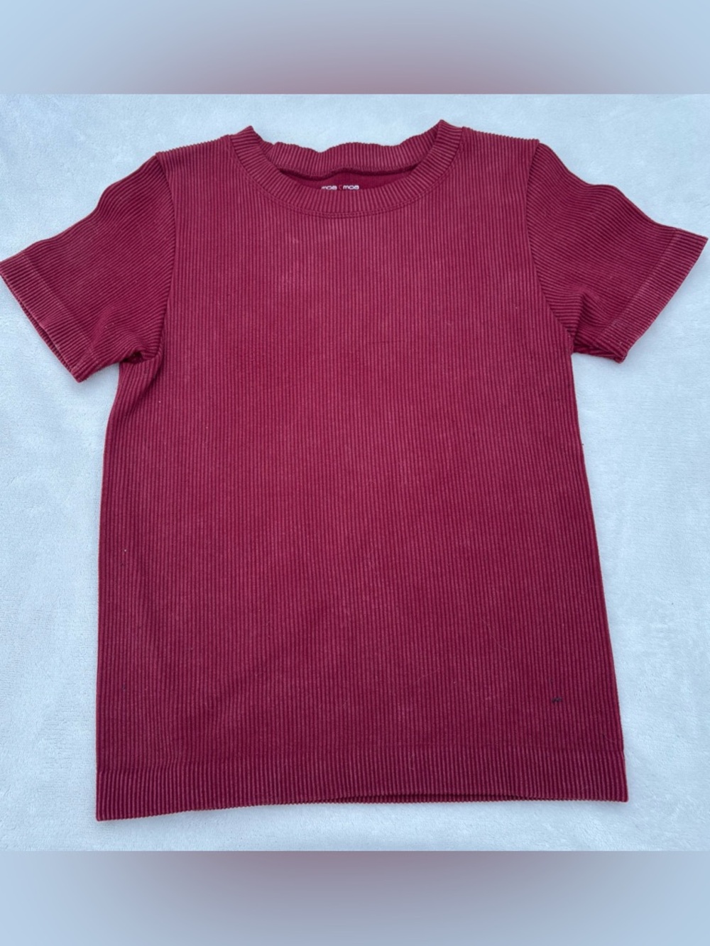 Moa Moa Ribbed Short Sleeve Tee in Burgundy